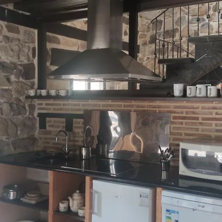 Casa Rural Pico Urbion Y Laguna De Urbion - El Quintanarejo-Vinuesa * ビヌエサ