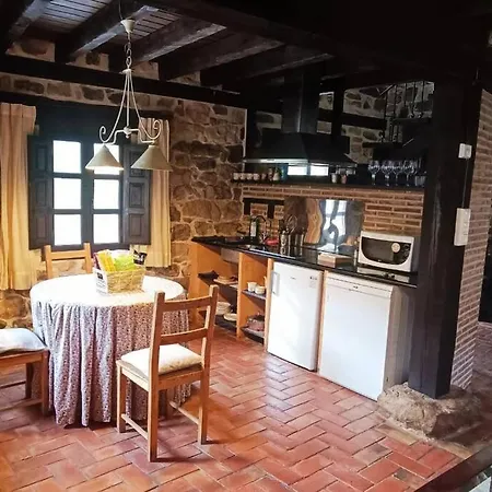 Casa Con Encanto Lagunanegra Y Urbion