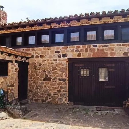 Casa Con Encanto Lagunanegra Y Urbion Holiday home *