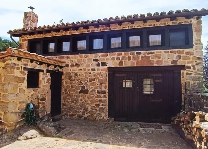 Casa Con Encanto Lagunanegra Y Urbion Casa vacanze *